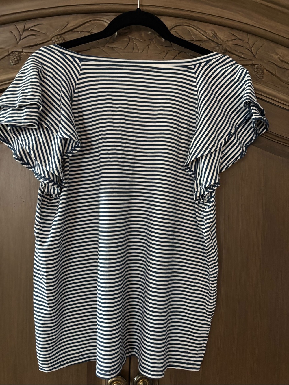 LC Lauren Conrad Navy & White Striped V-Neck Flutter Sleeve Tee XXL - Picture 4 of 7
